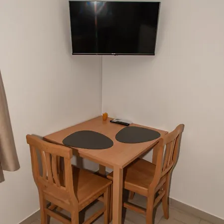 Apartman Apartmaji Tinta *