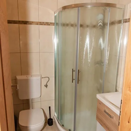 Apartmaji Tinta *