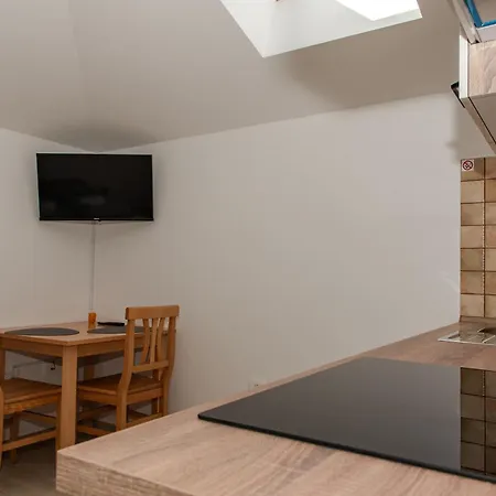 Apartmaji Tinta * Kanal