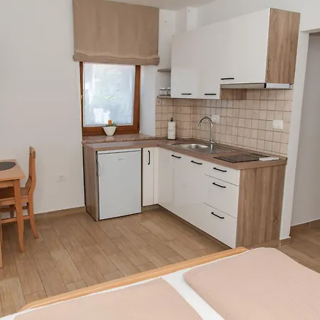 Apartmán Apartmaji Tinta Kanal