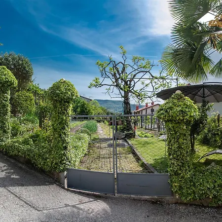 Apartmaji Tinta Kanal