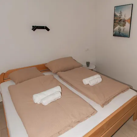 Apartmaji Tinta Apartment