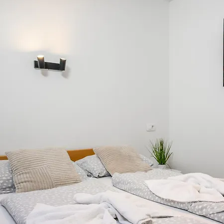 Apartmaji Tinta Apartment