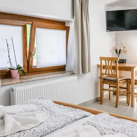 Apartmaji Tinta Apartment *