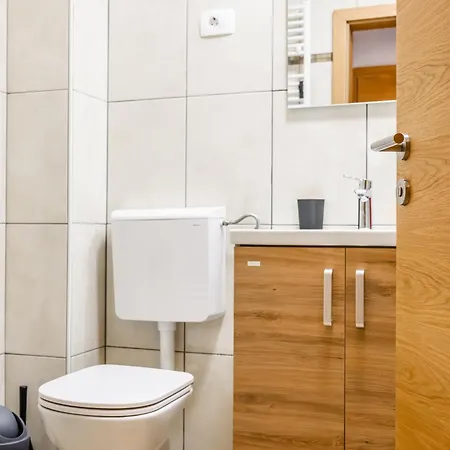 Apartmaji Tinta Apartment Kanal